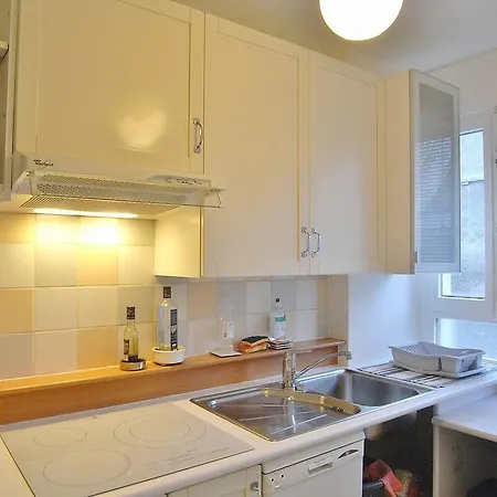 Two Bedrooms - D'alesia Apartment Paris