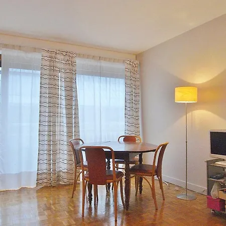 Two Bedrooms - D'alesia