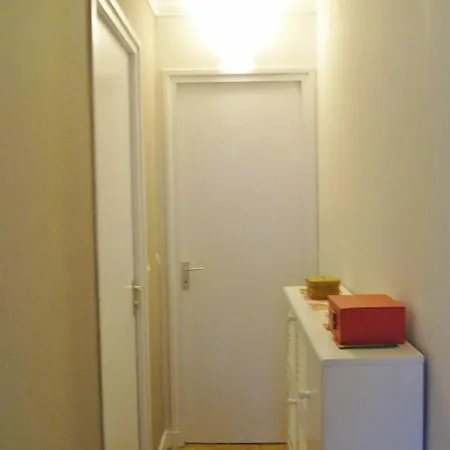 Two Bedrooms - D'alesia Apartment Paris