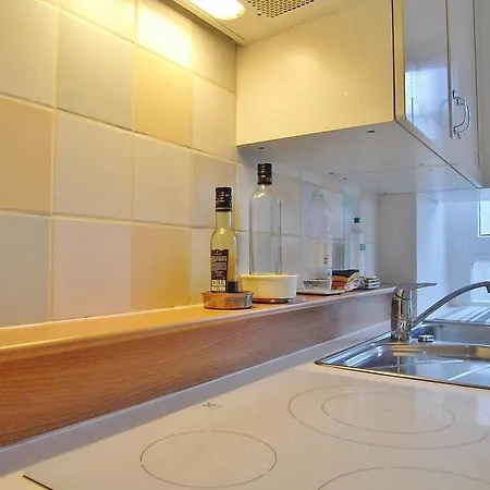 Two Bedrooms - D'alesia Apartment Paris